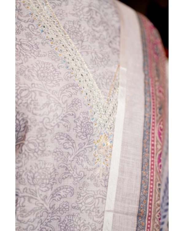 Serene Cascades – Linen Mélange - Image 2