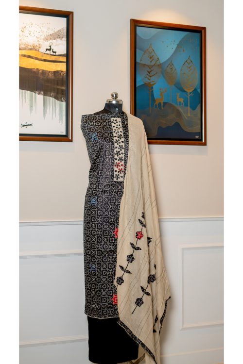 Serene Blossoms – Pure Cotton Elegance