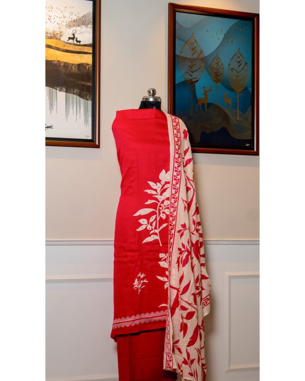 Crimson Dawn – Glace Cotton Serenity