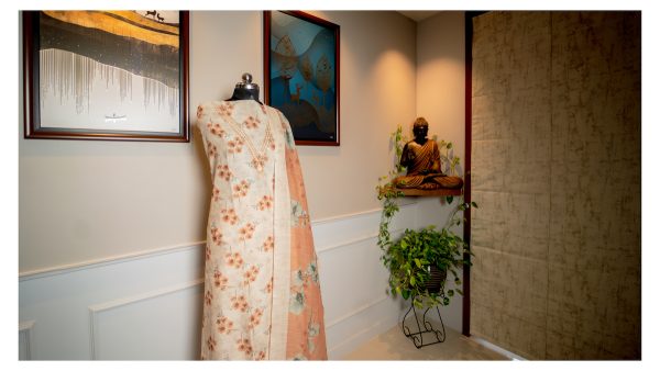 Blush Blossom – Linen & Mul Mul Cotton Elegance - Image 2