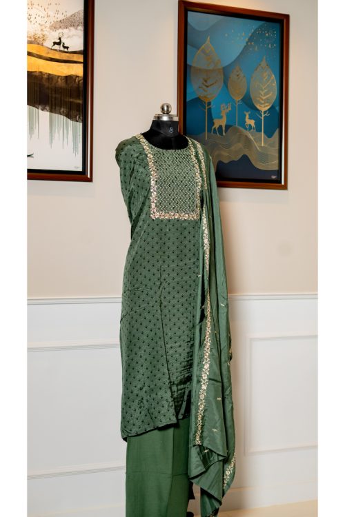 Emerald Enchantment – Hand-Work Muslin Elegance