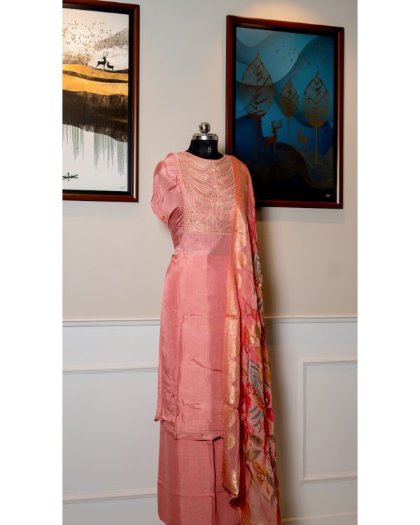 Rosewood & Gold – Muslin Elegance with Banaras Dupatta