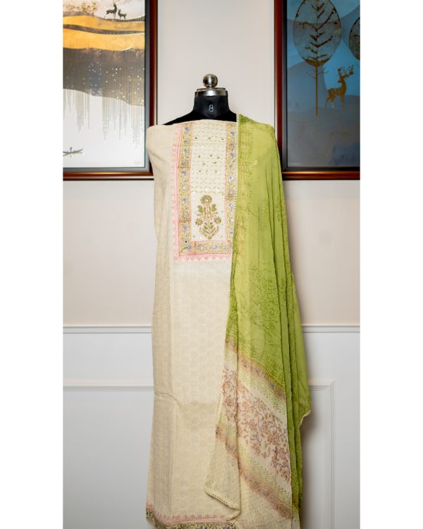 Meadow Mystique – Chikankari Elegance - Image 2