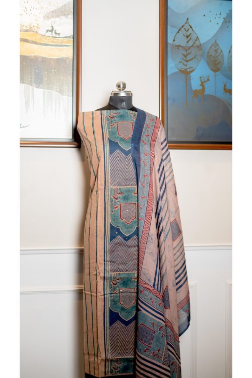 Azure Heritage – Handwoven Cotton Artistry