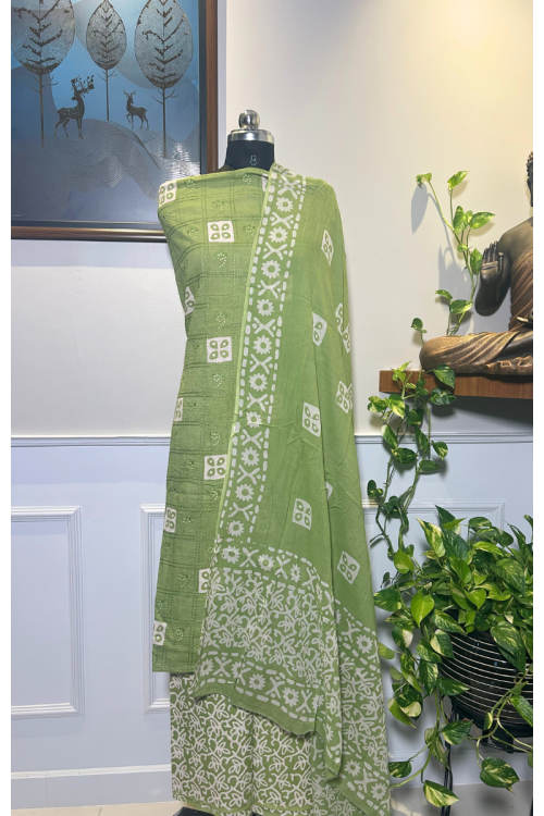 Meadow Serenity – Pure Cotton Traditional Ensemble