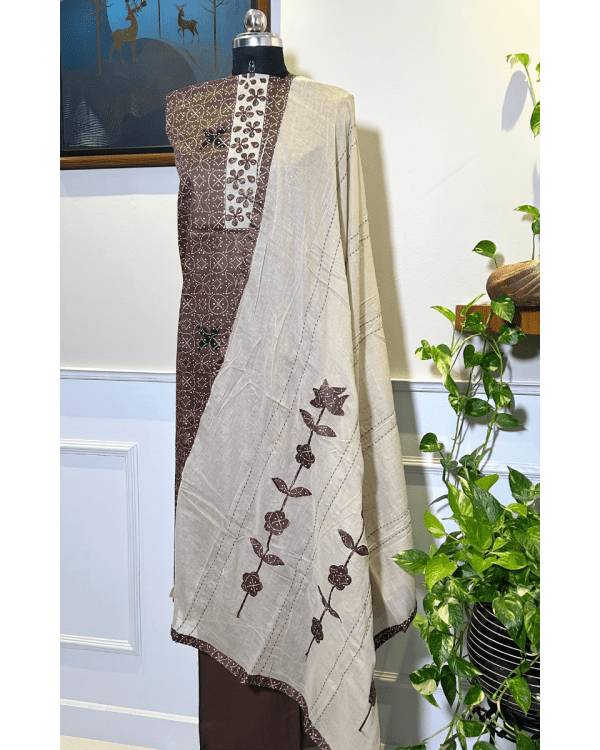 Autumn Blossom – Pure Cotton Ethnic Ensemble - Image 2